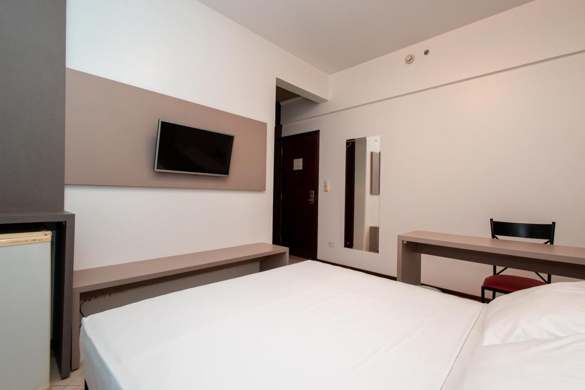 Hotel Ibis Styles Portal D'oeste 3*