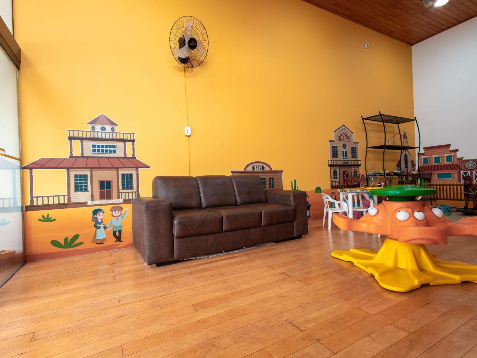Ibis Styles Portal D'oeste Hotel