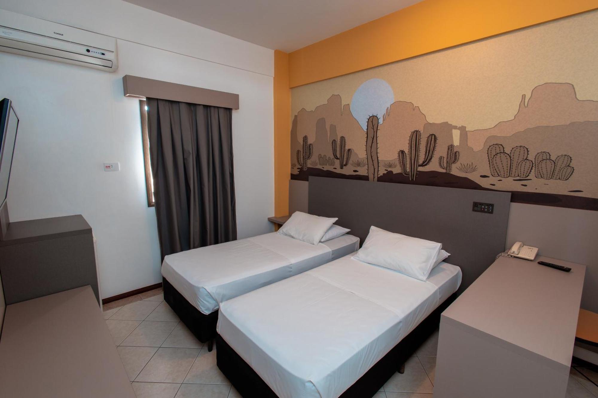 Ibis Styles Portal D'oeste 3*